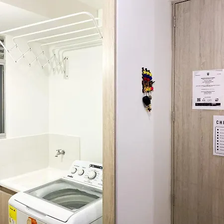 Apartment Comfortable Close To The 2 *
