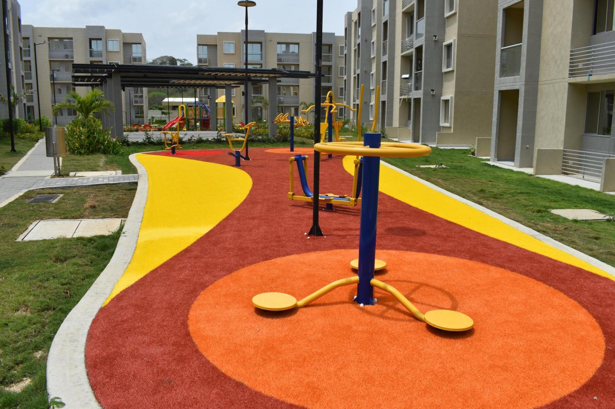 Comfortable Close To The 2